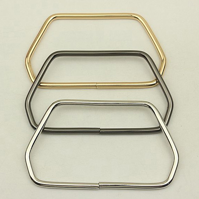 Mango de Metal trapezoidal Hex - Luxury Bags With Silver Hardware reseña y precio