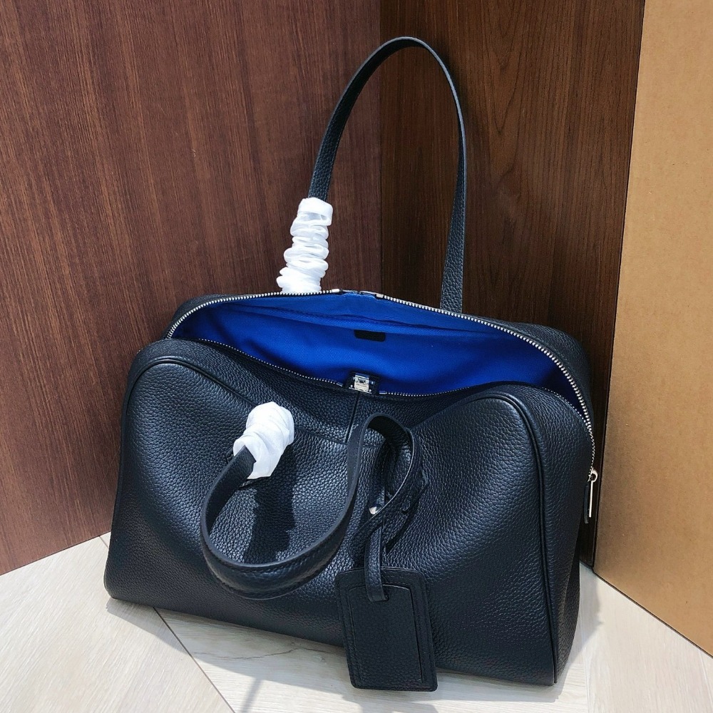 Bolso de Mano de Cuero Vacuno  - Luxury Bags Consignment reseña y precio