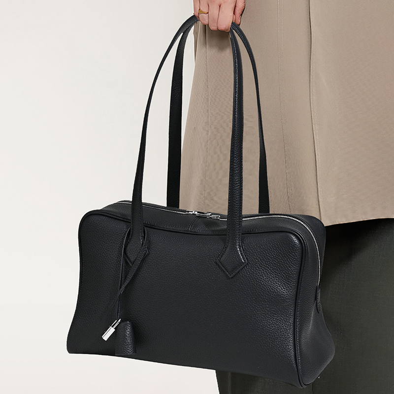 Bolsos de Mujer de Cuero Genui - Luxury Bags With Silver Hardware reseña y precio