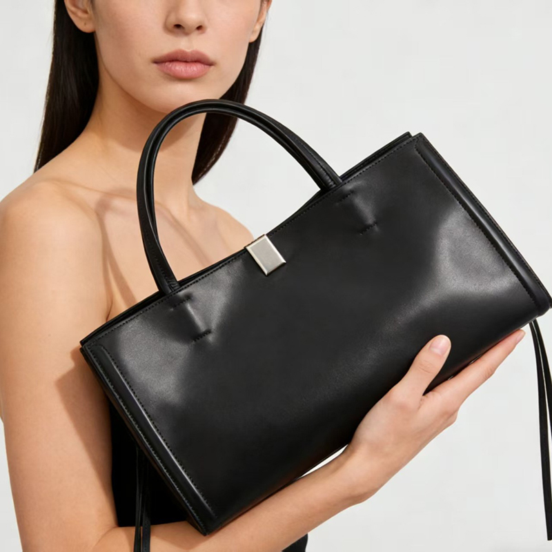Bolsos de Mujer de Cuero Vacun - Luxury Bags With Silver Hardware reseña y precio